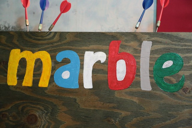 marble 店内